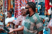 Private Makola Market & Art Centre Sightseeing & Shopping - Image 9